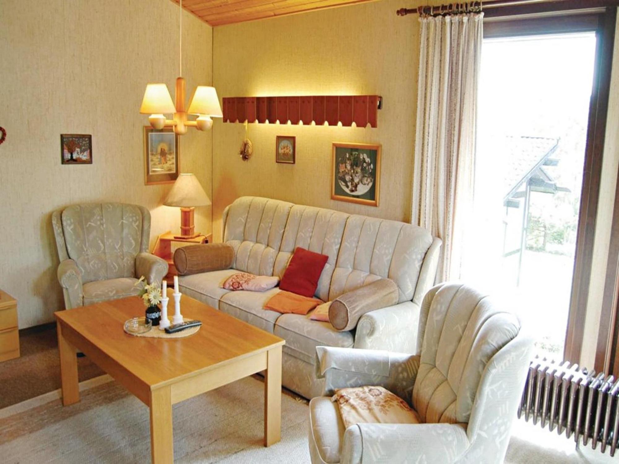Furnished Bungalow With Peaceful Neighbourhood Мешеде Екстер'єр фото